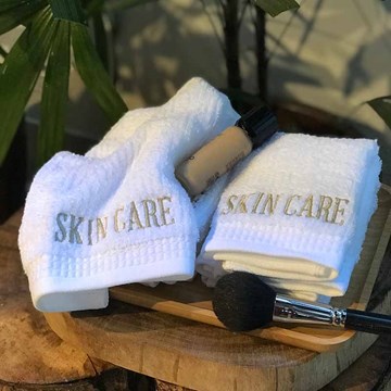 kit 6 toalhas bordadas skin care